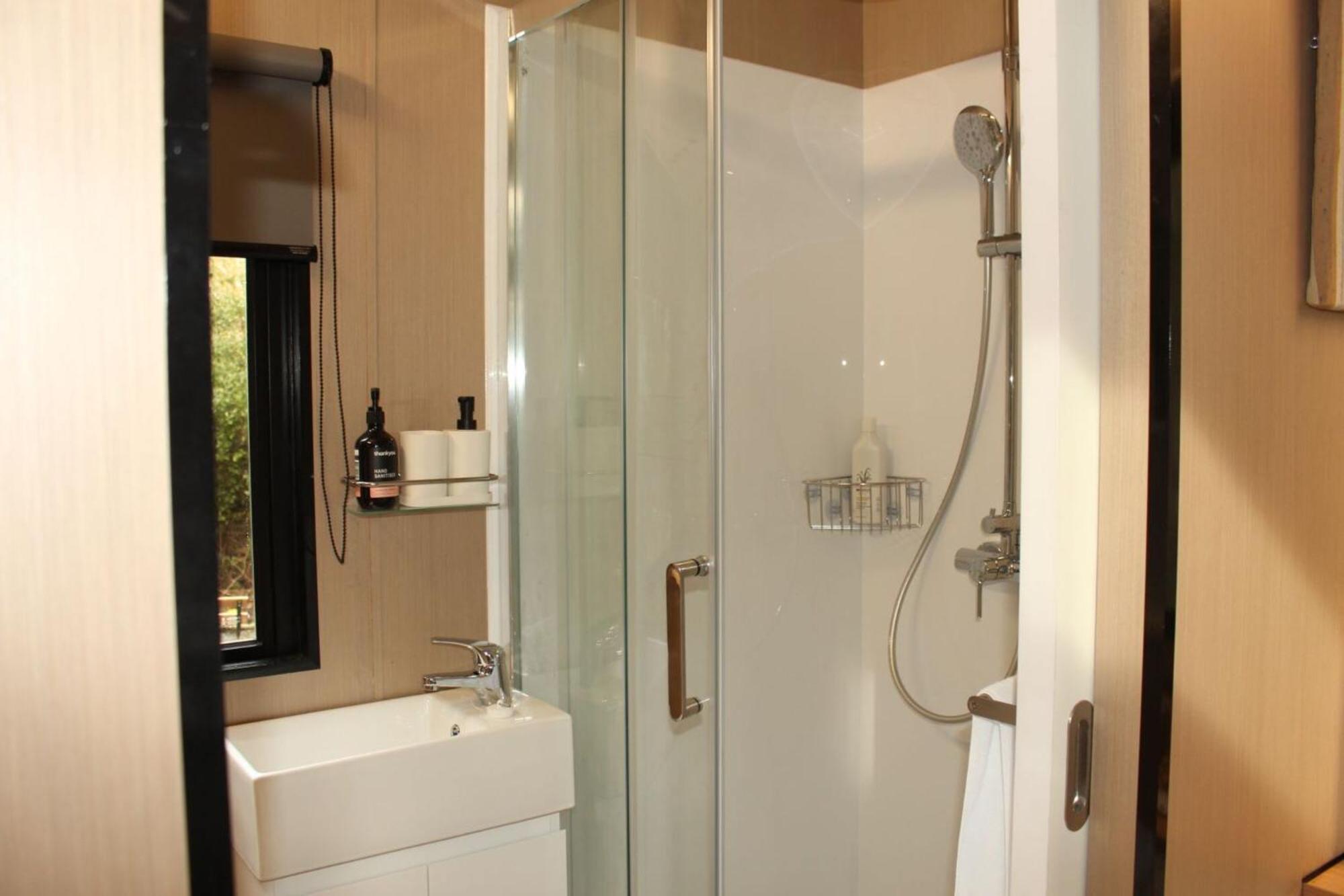 Tranquility Tiny House By Tiny Away Villa Owaka Exterior foto
